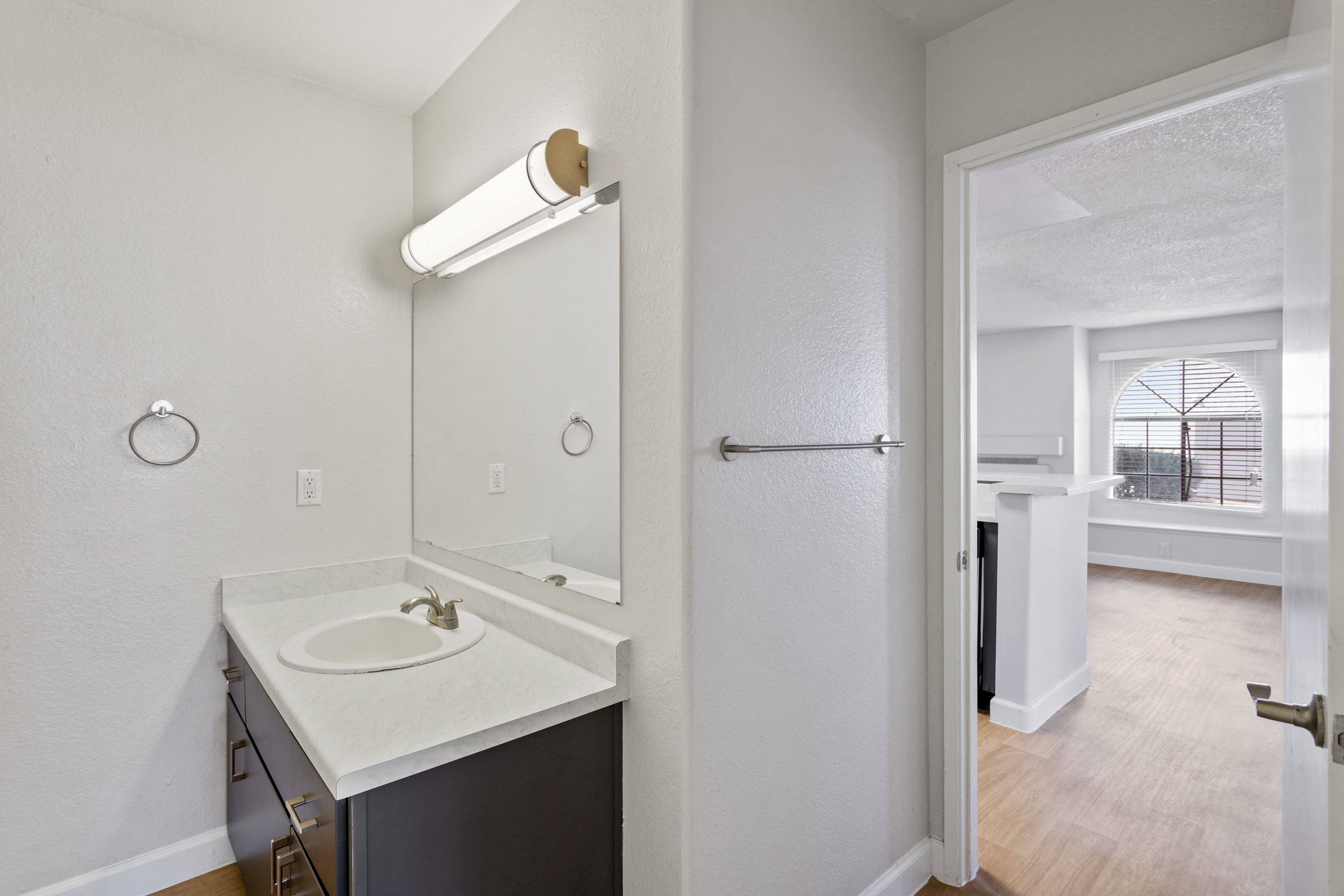 Montego Bay Apartments Image 57